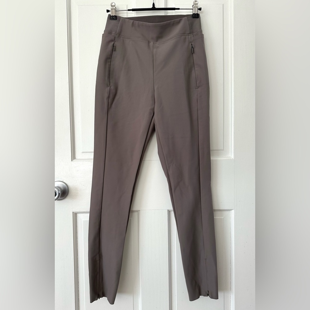 ATHLETA Stellar Tight Leggings Taupe Gray Brown Size 2